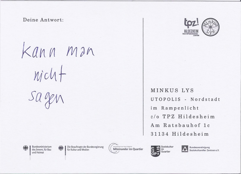 Die Rückseite einer Postkarte. Auf der Karte steht: "kann man nicht sagen".