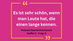 Pinker Hintergrund mit einem Zitat: "Es ist sehr schön, wenn man Leute hat, die einen lange kennen."